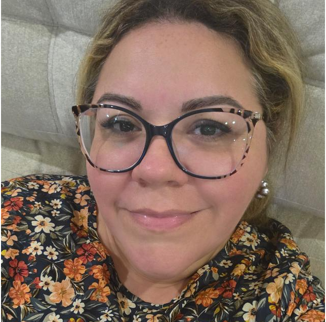 <em>Author  </em>Sarah M.